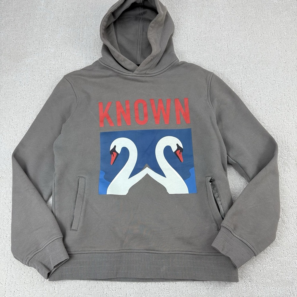Well Known Studios Hooded Sweatshirt Mens M Graphic Hoodie‎ Gray $128